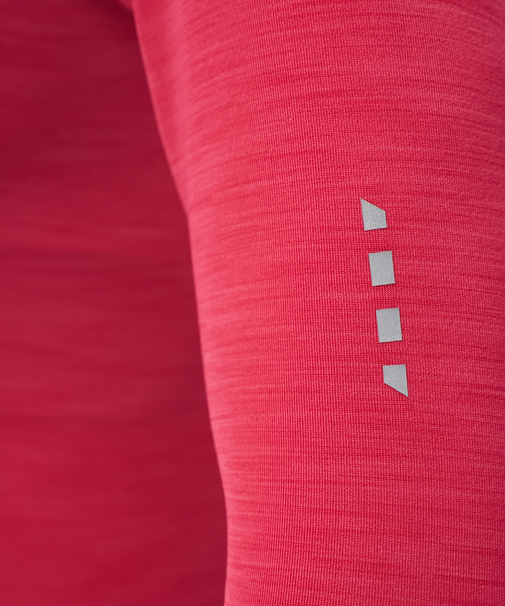 Футболка Nordski Pro Magenta W с длинным рукавом